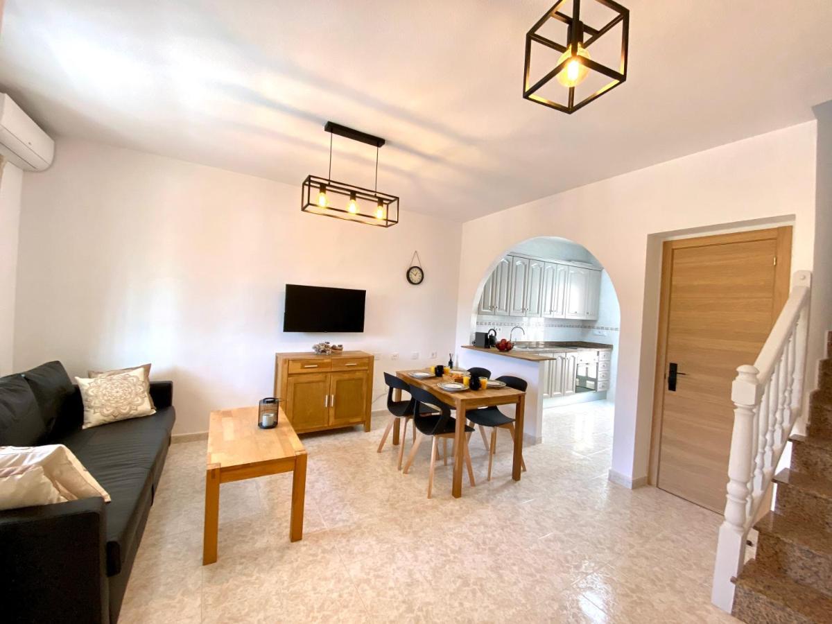 Dehesa de Campoamor  Olive Tree Bungalow La Zenia מראה חיצוני תמונה