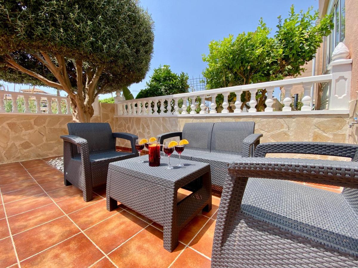 Dehesa de Campoamor  Olive Tree Bungalow La Zenia מראה חיצוני תמונה